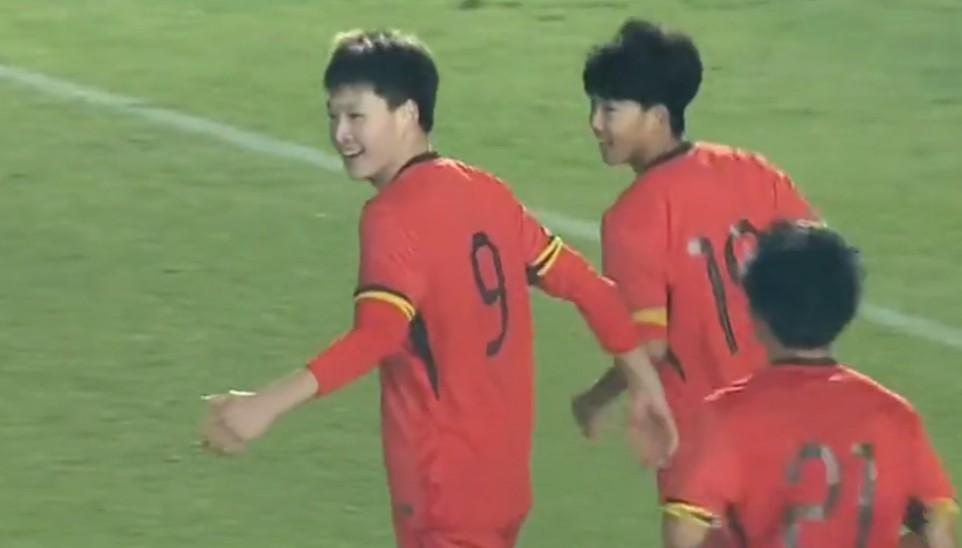 开云体育下载APP-苗原：U17国脚张伯霖接近加盟湖北星辉，玉昆曾对其报价